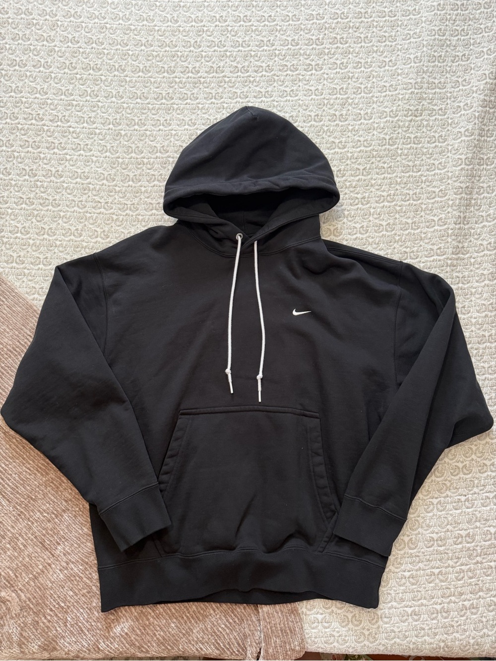 Nike Solo Swoosh Fleece Pullover - L - EUC!
